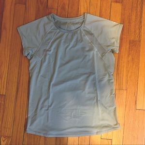 Body Glove workout top